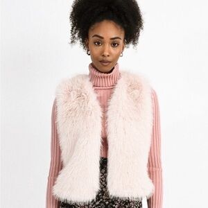 Molly Bracken Soft Pink faux fur vest,  Size S